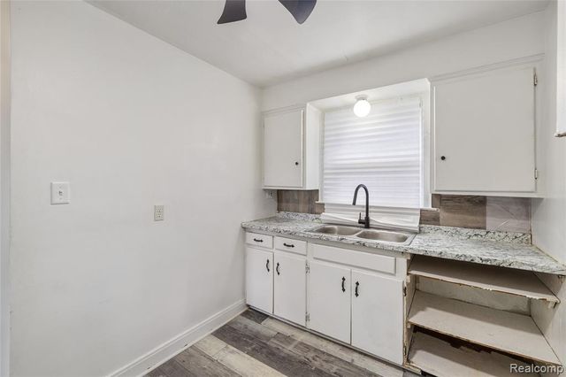 242 Crocker Boulevard, Mount Clemens, MI 48043