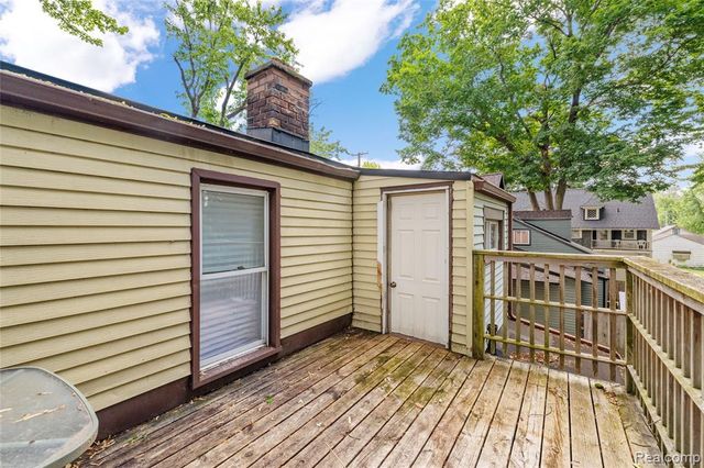 242 Crocker Boulevard, Mount Clemens, MI 48043
