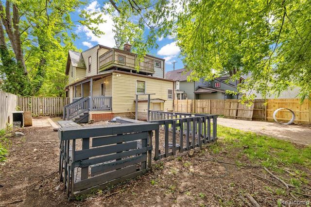 242 Crocker Boulevard, Mount Clemens, MI 48043