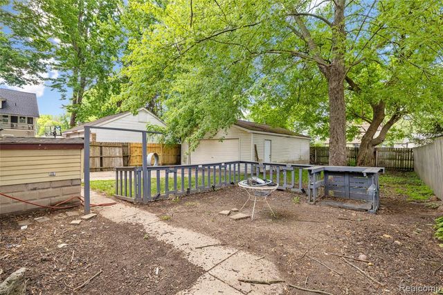 242 Crocker Boulevard, Mount Clemens, MI 48043