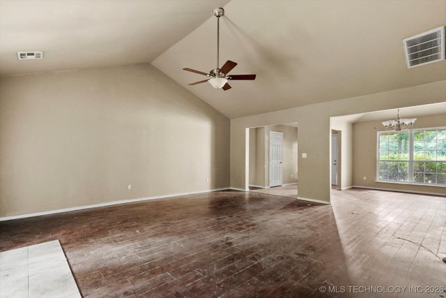 25025 S 4130 Road, Claremore, OK 74019