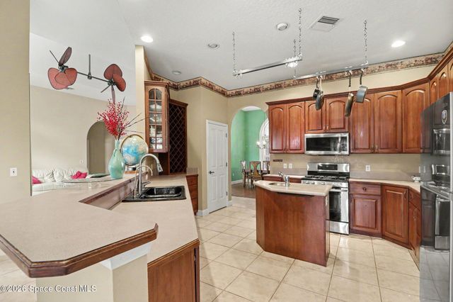 694 Palmer Way, Melbourne, FL 32940