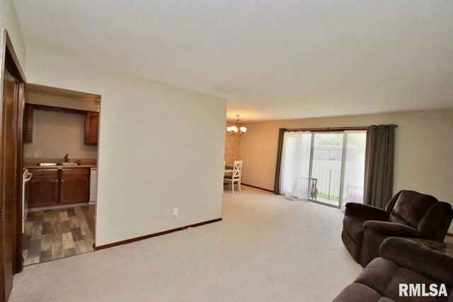 1471 Valle Vista Blvd Apt 3, Pekin, IL 61554