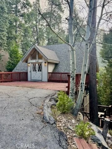 338 Mittry, Lake Arrowhead, CA 92352
