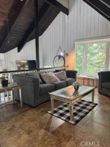 338 Mittry, Lake Arrowhead, CA 92352