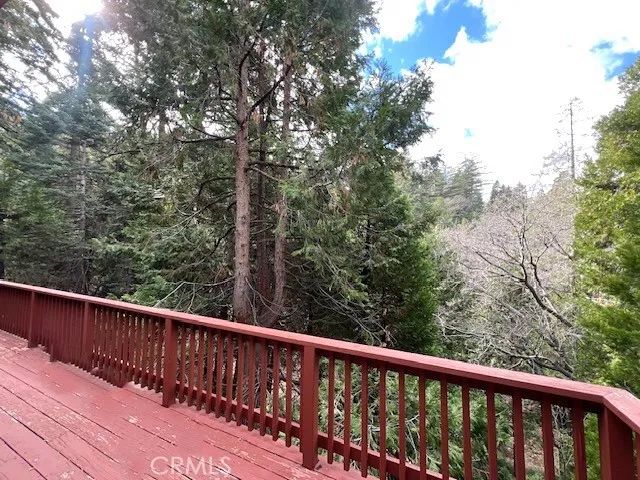 338 Mittry, Lake Arrowhead, CA 92352