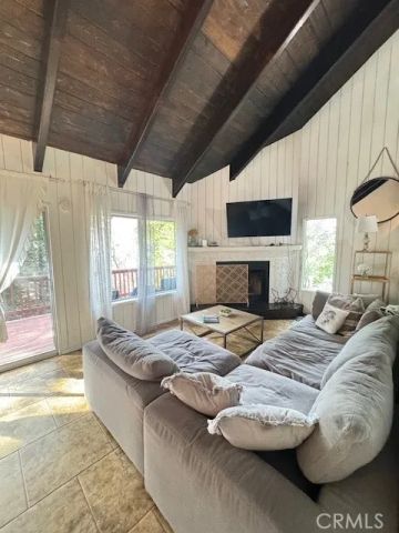 338 Mittry, Lake Arrowhead, CA 92352