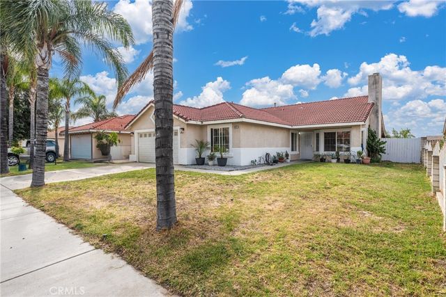 14035 Clover Court, Fontana, CA 92335