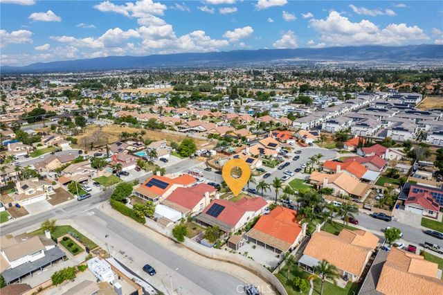14035 Clover Court, Fontana, CA 92335