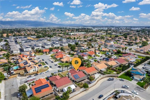 14035 Clover Court, Fontana, CA 92335