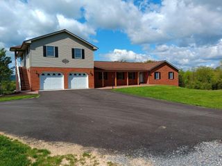 2763 Trinity RD, Troutville, VA 24175