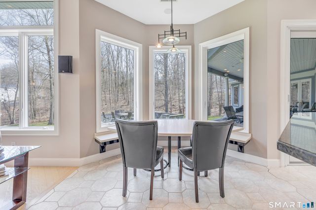 39 Golden Hill Lane, Shelton, CT 06484