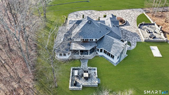 39 Golden Hill Lane, Shelton, CT 06484