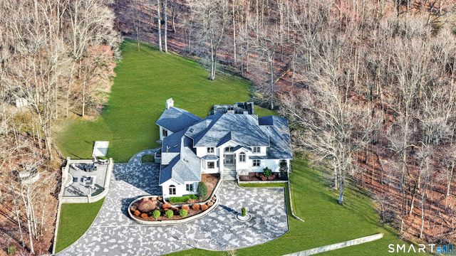 39 Golden Hill Lane, Shelton, CT 06484