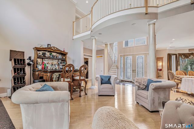 39 Golden Hill Lane, Shelton, CT 06484