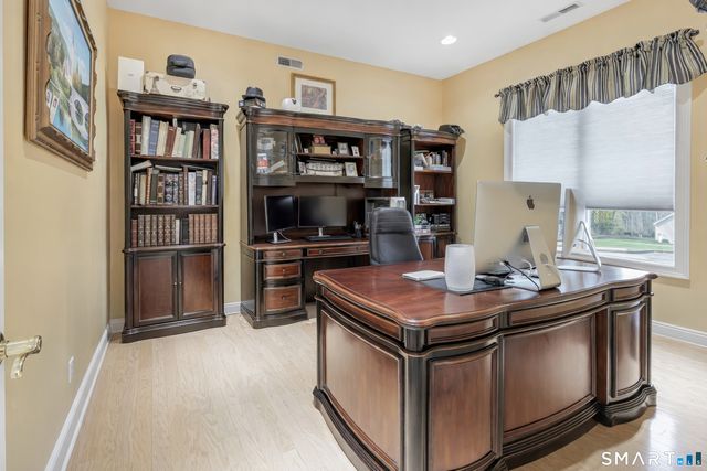 39 Golden Hill Lane, Shelton, CT 06484