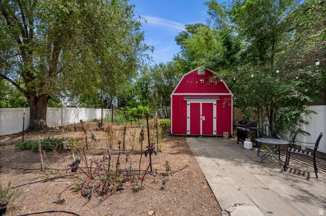 4647 S BOX ELDER ST, Murray, UT 84107