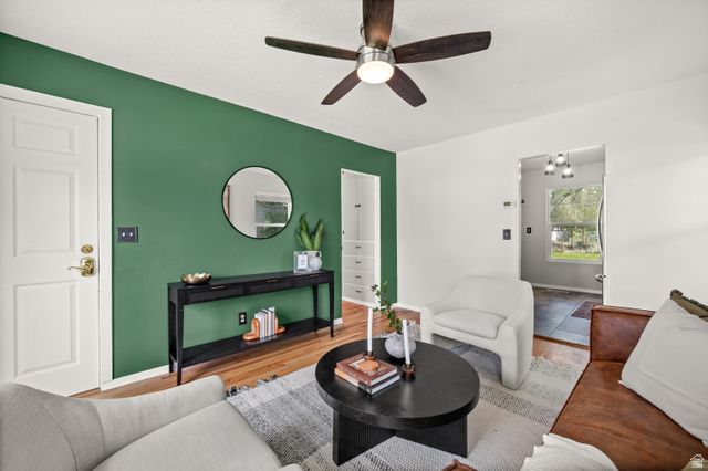 4647 S BOX ELDER ST, Murray, UT 84107