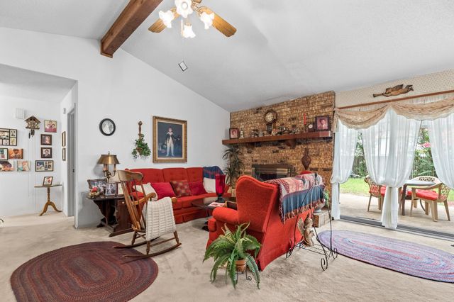 203 Juniper Drive, Arlington, TX 76018