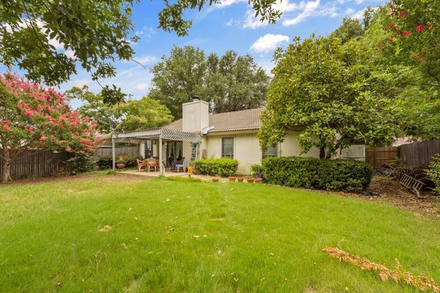 203 Juniper Drive, Arlington, TX 76018