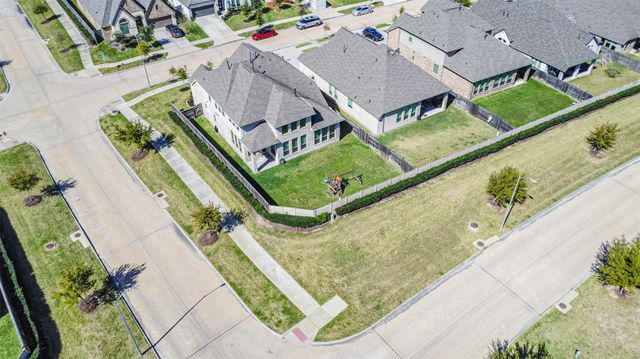 3235 Bellwick Chase Lane, Houston, TX 77365