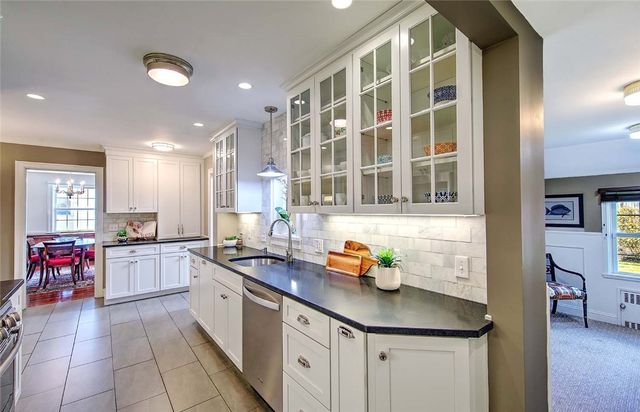 470 cole Avenue, Providence, RI 02906