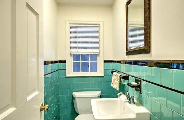 470 cole Avenue, Providence, RI 02906