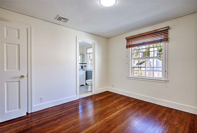 470 cole Avenue, Providence, RI 02906