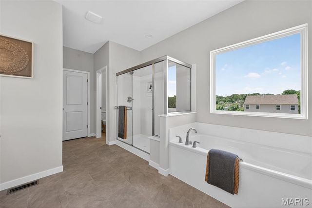 207 Kreder Lane, St Charles, MO 63304