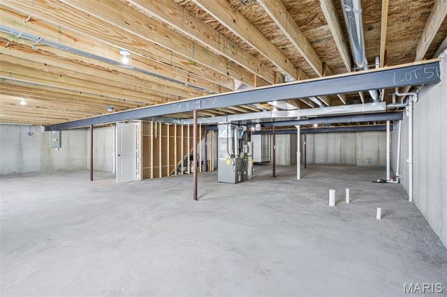 207 Kreder Lane, St Charles, MO 63304