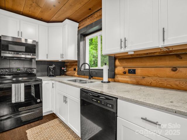 112 Bills Creek Road, Lake Lure, NC 28746