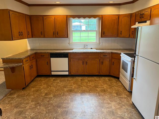 5315 Kentucky Dam Road, Paducah, KY 42003