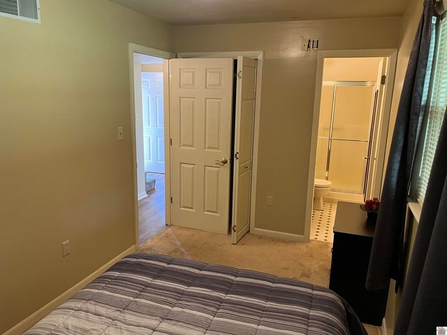 5315 Kentucky Dam Road, Paducah, KY 42003