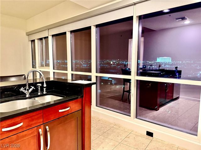 4575 Dean Martin Drive 1410, Las Vegas, NV 89103