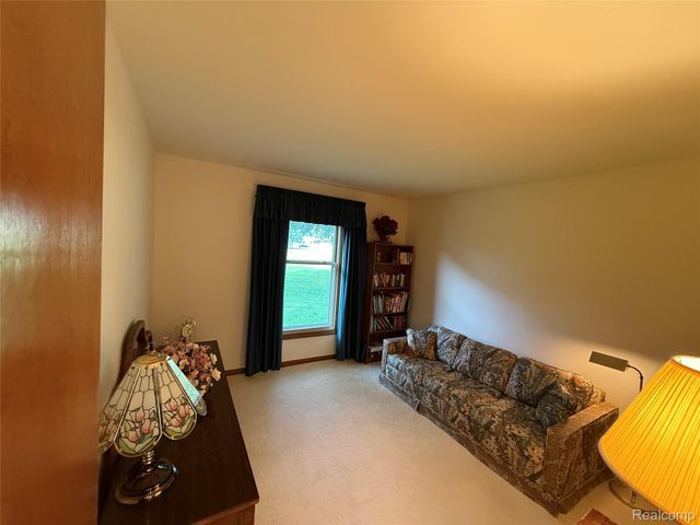 49747 Jefferson Court, Shelby Charter Township, MI 48315