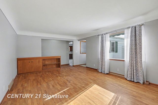 2834 Clayburn Road, Saginaw Twp, MI 48603