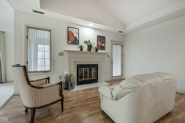 9540 Drakeford Drive, Indianapolis, IN 46260