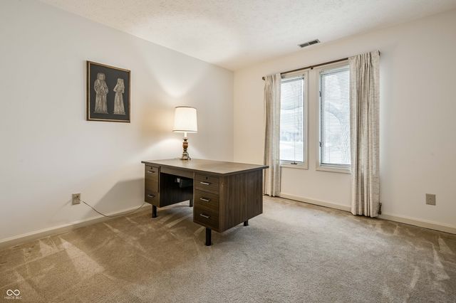 9540 Drakeford Drive, Indianapolis, IN 46260