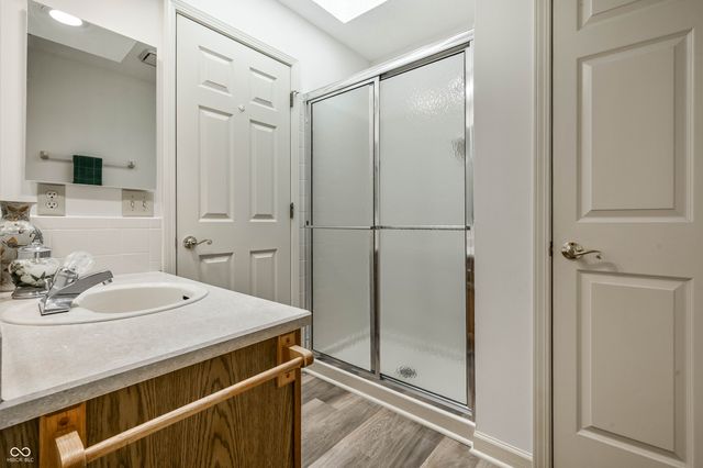 9540 Drakeford Drive, Indianapolis, IN 46260