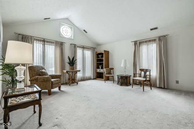 9540 Drakeford Drive, Indianapolis, IN 46260