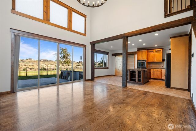 7298 Dune Lake Road SE, Moses Lake, WA 98837