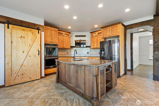 7298 Dune Lake Road SE, Moses Lake, WA 98837