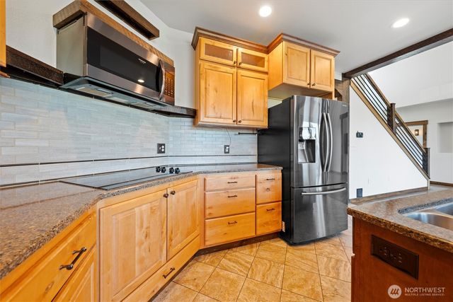 7298 Dune Lake Road SE, Moses Lake, WA 98837