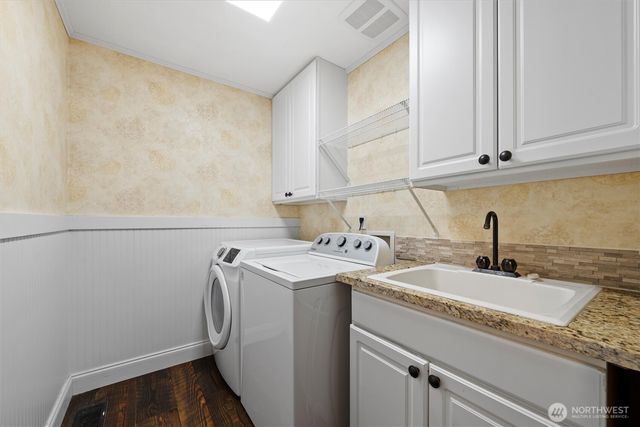 7298 Dune Lake Road SE, Moses Lake, WA 98837