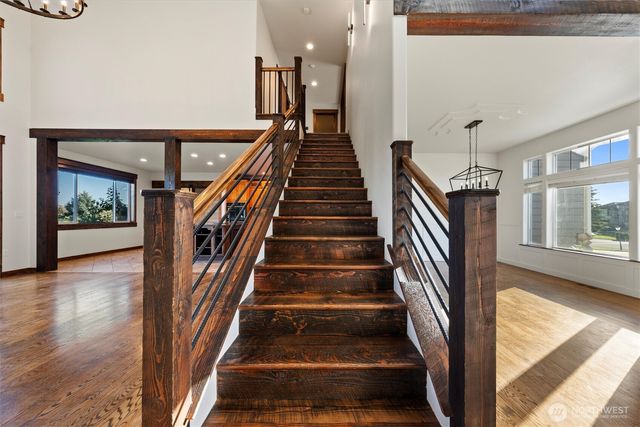 7298 Dune Lake Road SE, Moses Lake, WA 98837