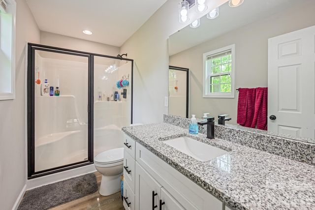614 E Front Street, Statesville, NC 28677