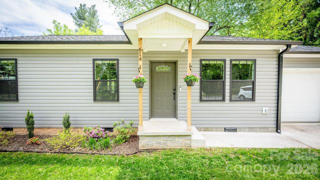 614 E Front Street, Statesville, NC 28677