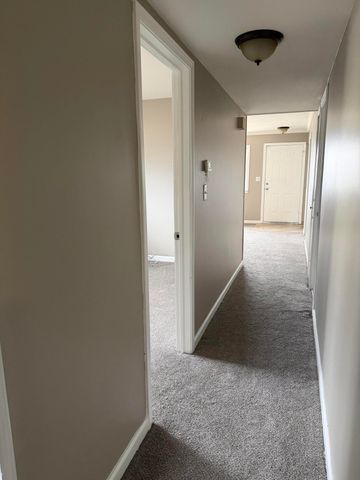 2399 Emmons Avenue, Warren, MI 48091