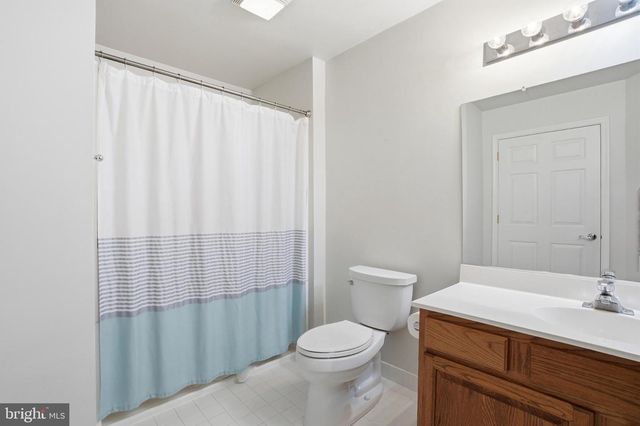 49 CAMBRIDGE CT, Souderton, PA 18964