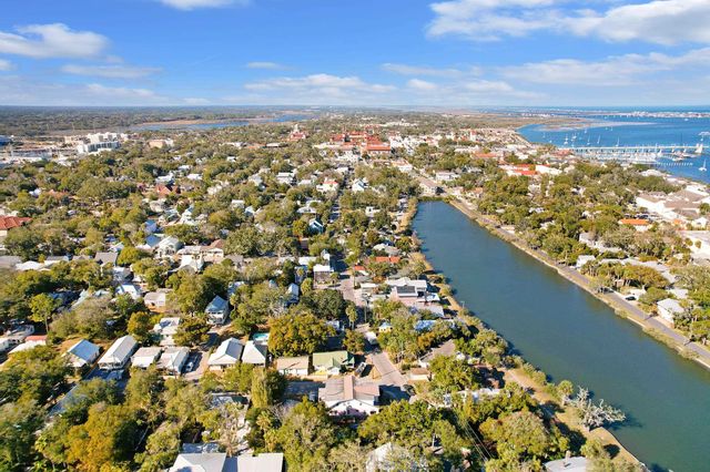 134 Washington St, St Augustine, FL 32084